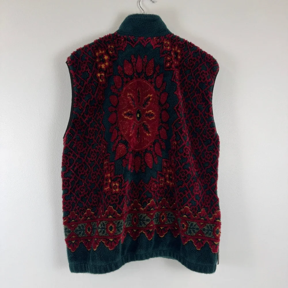Duffel Outdoor Mens Vintage Fleece Vest Geometric Medallion Green Red 90s‎ Y2K